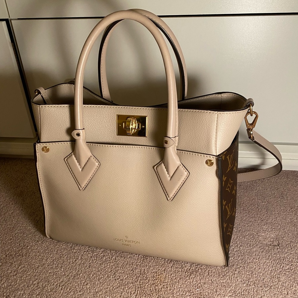 Louis Vuitton On My Side PM Greige